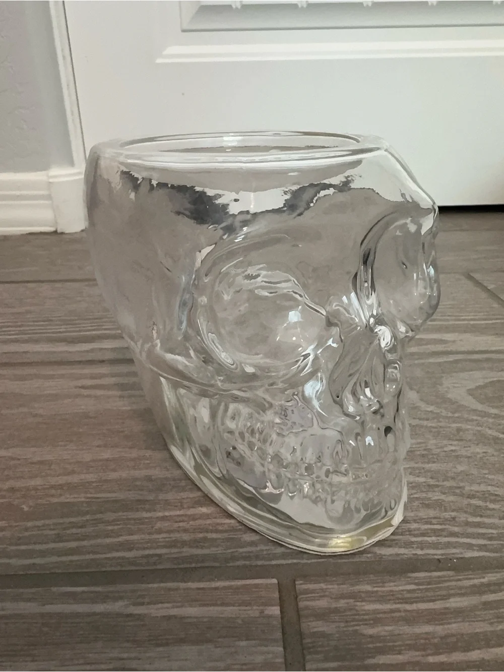 Bath & Body Works Skull Glass 3-Wick Candle Holder